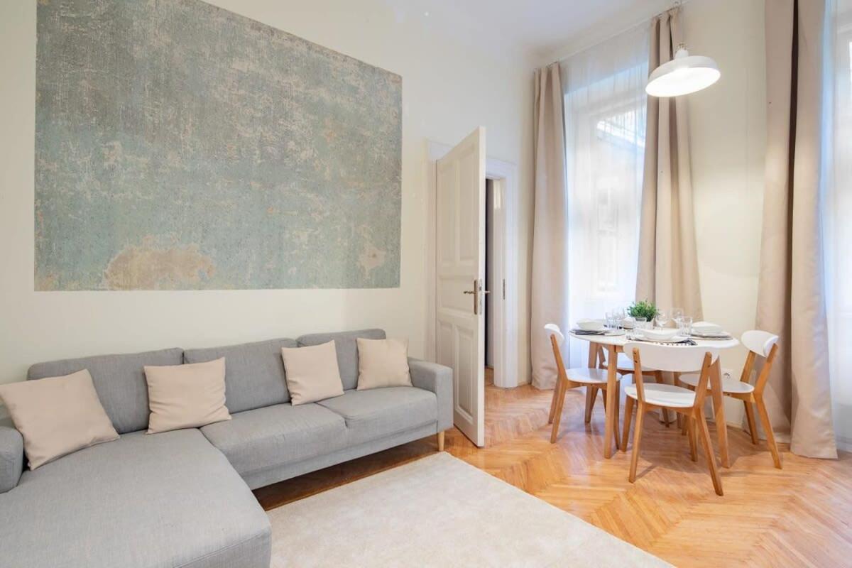 Quiet Comfort - Central Buda Budapeşte Dış mekan fotoğraf